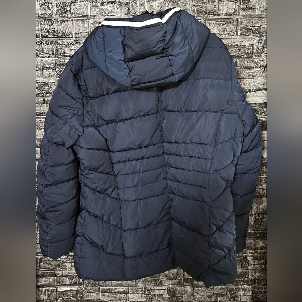 Tommy Hilfiger Winter Coat Warm and Thick - Picture 4 of 4